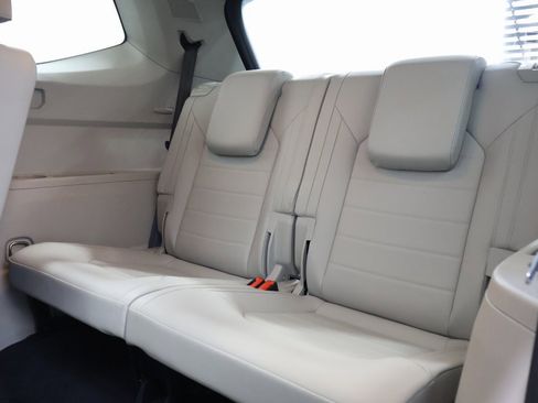 Used 2019 Volkswagen Atlas SEL Premium image 28