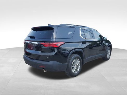 Used 2023 Chevrolet Traverse LT FWD image 5