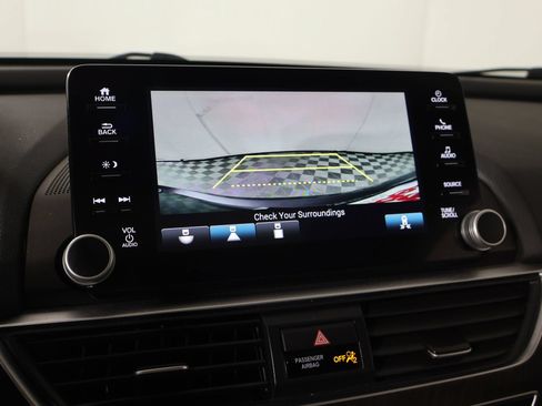 Used 2020 Honda Accord EX-L image 6