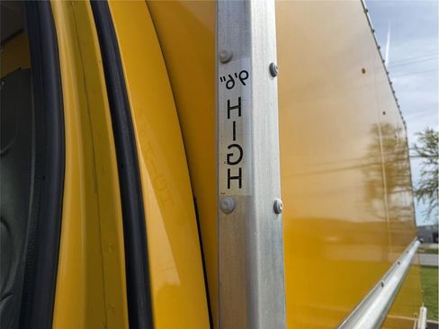 Used 2020 GMC Savana 3500 Extended w/ Driver Convenience Package image 10