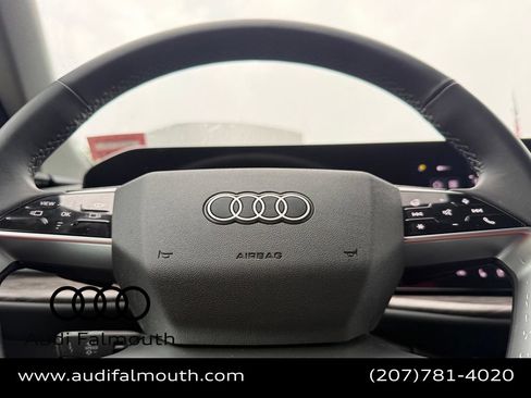 Used 2025 Audi Q5 Premium AWD/4WD image 47