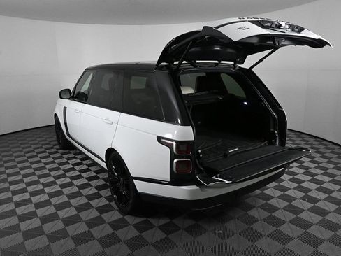 Used 2020 Land Rover Range Rover Long Wheelbase HSE image 32