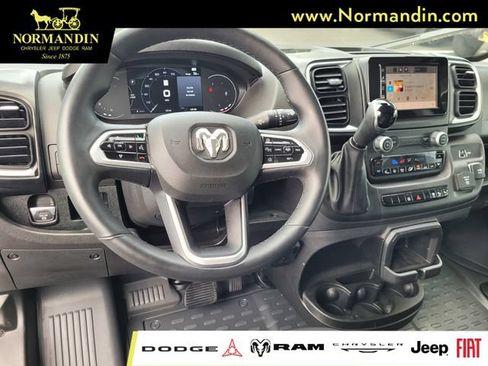 Used 2024 RAM ProMaster 2500 w/ Quick Order Package 22G SLT FWD image 7