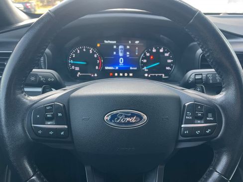 Certified 2020 Ford Explorer XLT w/ Equipment Group 202A image 24