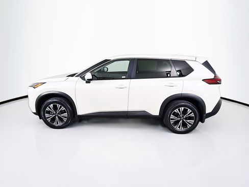 Used 2023 Nissan Rogue SV FWD image 4