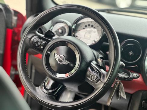 Used 2013 MINI Cooper S image 11