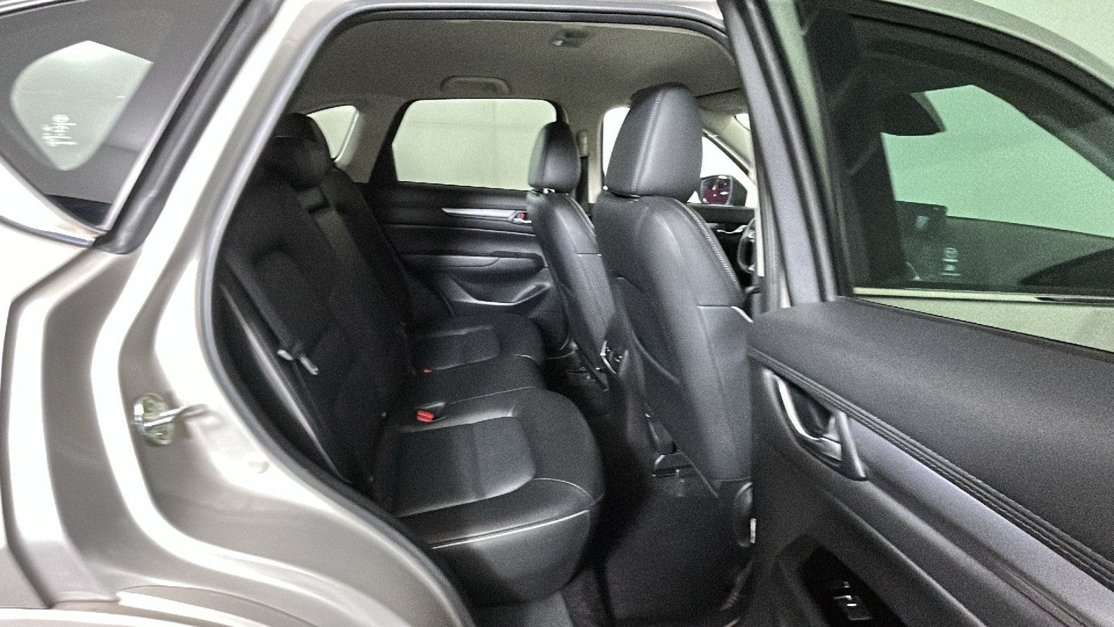 Used 2025 MAZDA CX-5 AWD 2.5 S w/ Select Package image 33
