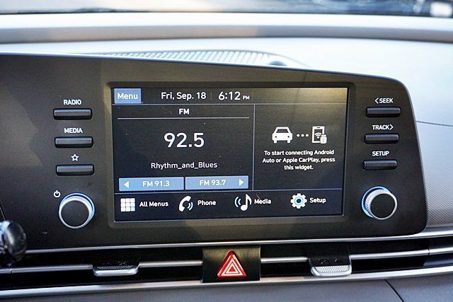 Certified 2026 Hyundai Elantra Sport FWD image 35