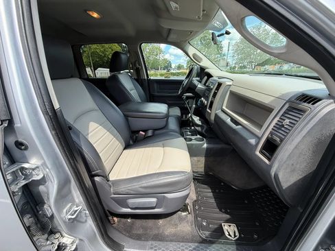 Used 2012 RAM 3500 ST w/ ST Decor Group AWD/4WD image 22