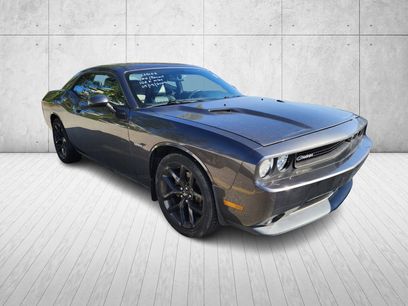 Used 2014 Dodge Challenger SXT