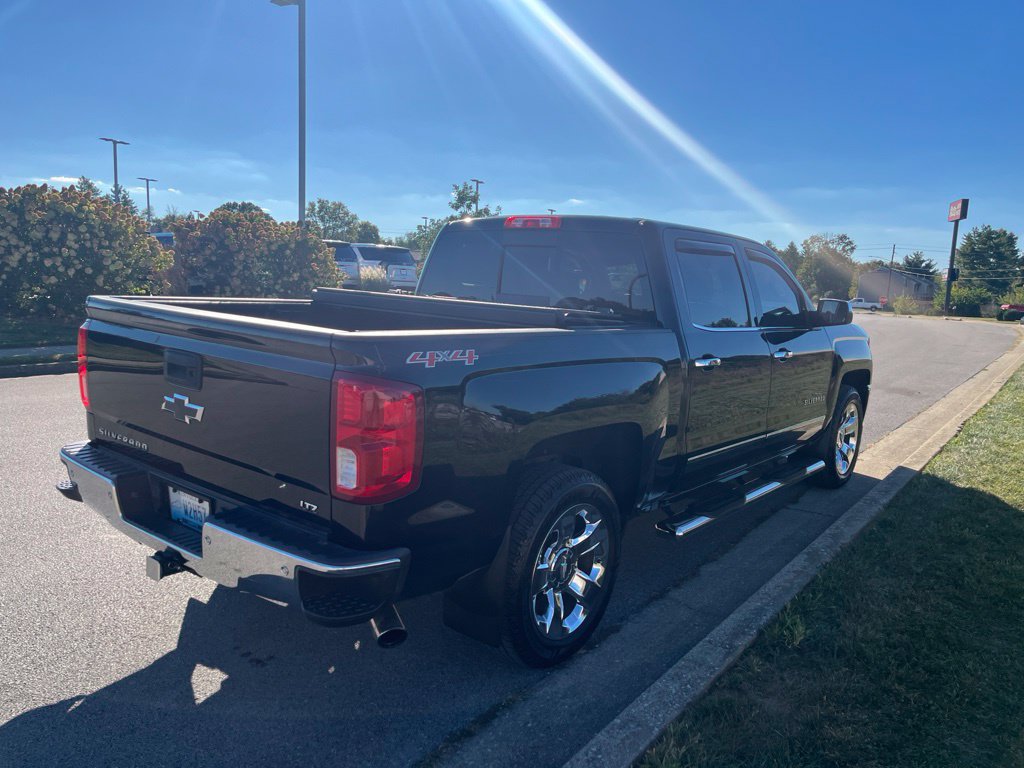 Used 2016 Chevrolet Silverado 1500 LTZ w/ Sport Package AWD/4WD image 3