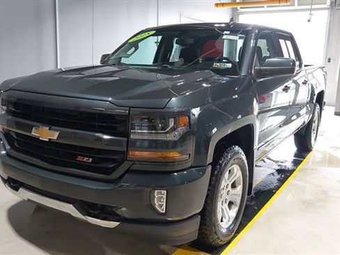 Used 2018 Chevrolet Silverado 1500 LT w/ All Star Edition AWD/4WD image 18
