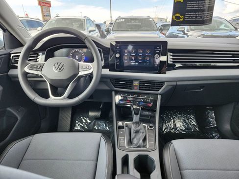 New 2025 Volkswagen Jetta SE image 23