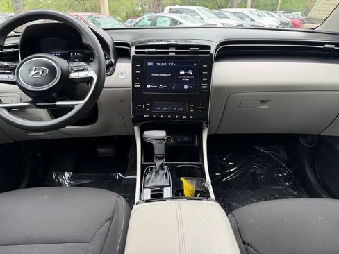 Used 2024 Hyundai Tucson SEL image 13