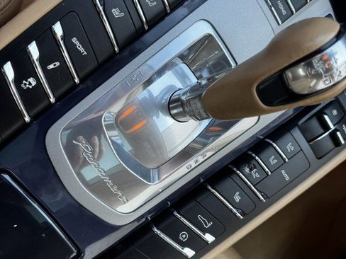 Used 2010 Porsche Panamera 4S image 24