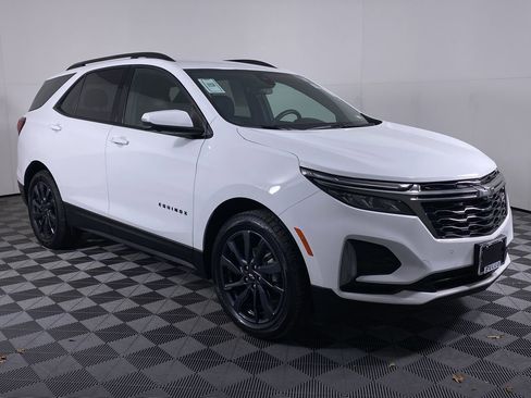 Certified 2023 Chevrolet Equinox RS w/ RS Leather Package image 20