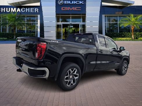 New 2026 GMC Sierra 1500 SLE w/ Preferred Package AWD/4WD image 7