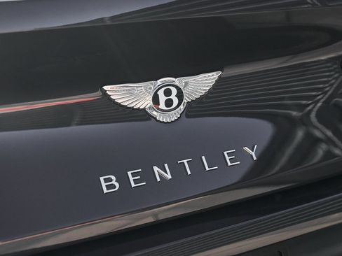 Used 2025 Bentley Continental GT Speed image 9