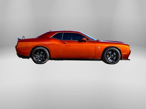 Used 2022 Dodge Challenger SRT Hellcat image 39