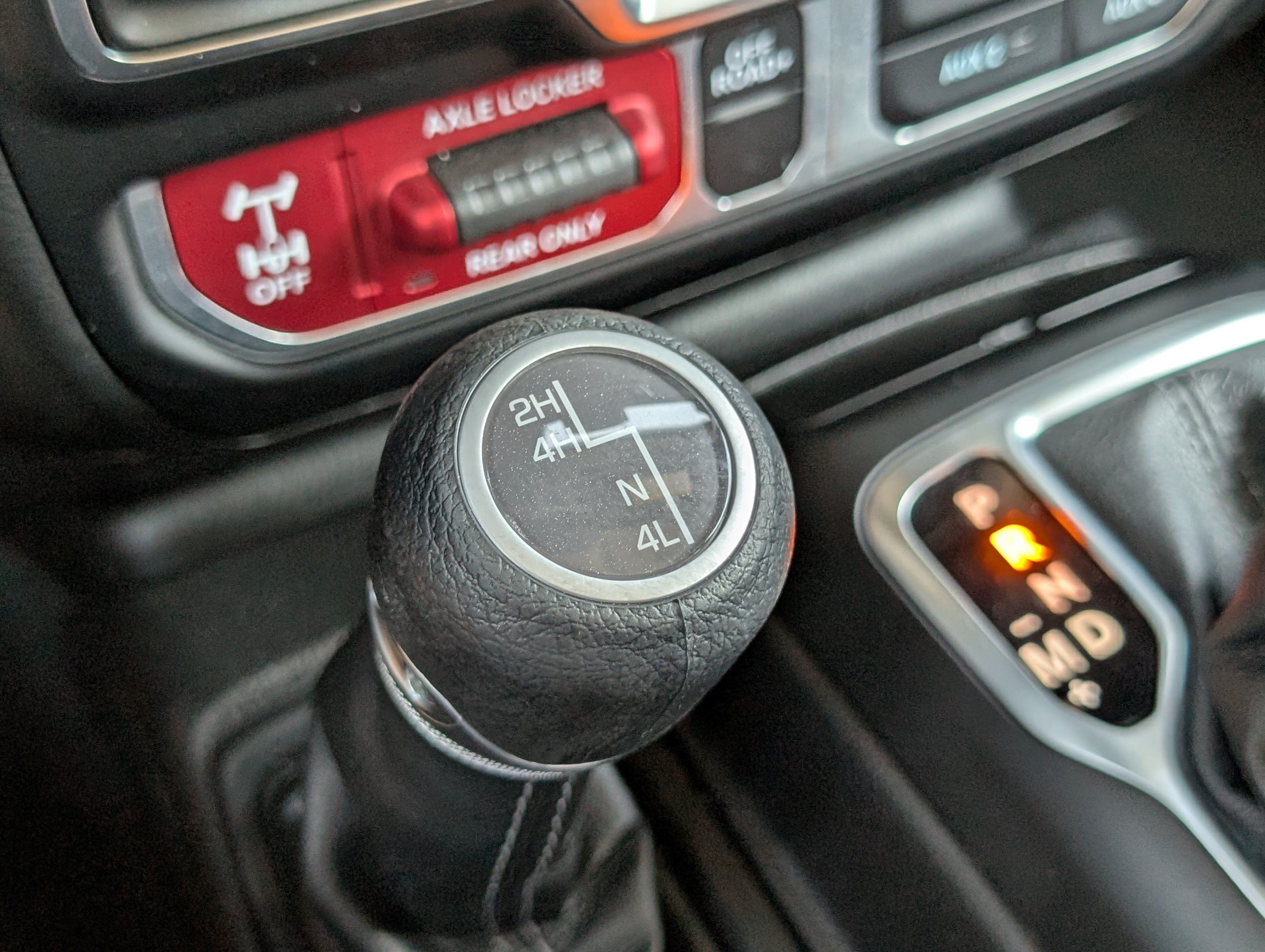 Used 2026 Jeep Gladiator Mojave AWD/4WD image 20