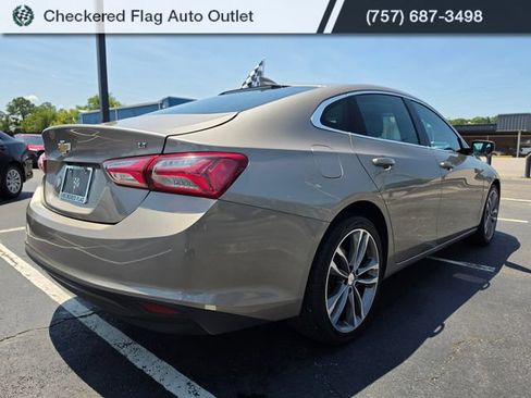 Used 2022 Chevrolet Malibu LT FWD image 5