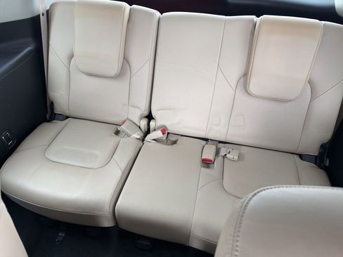 Used 2020 Nissan Armada Platinum w/ Captain's Chairs Package image 10