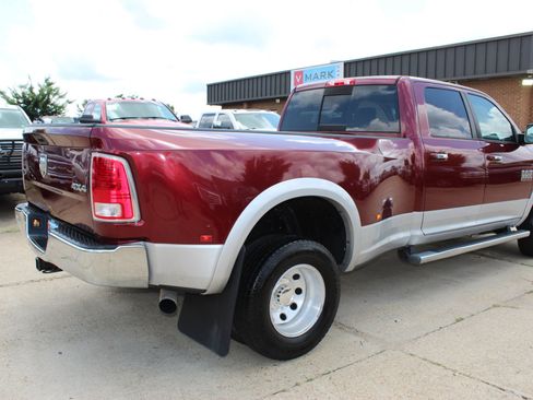 Used 2016 RAM 3500 Laramie image 10