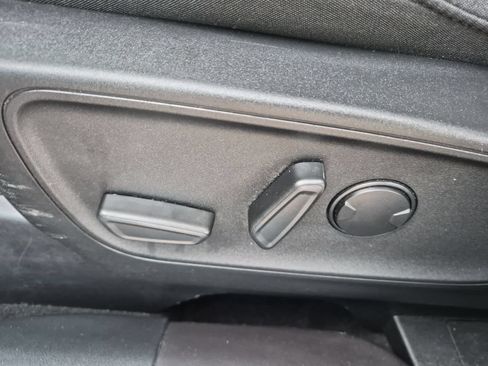 Used 2023 Ford Escape Active AWD/4WD image 17
