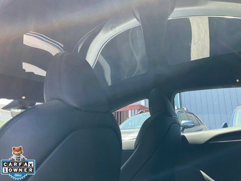 Used 2022 Tesla Model S AWD/4WD image 36
