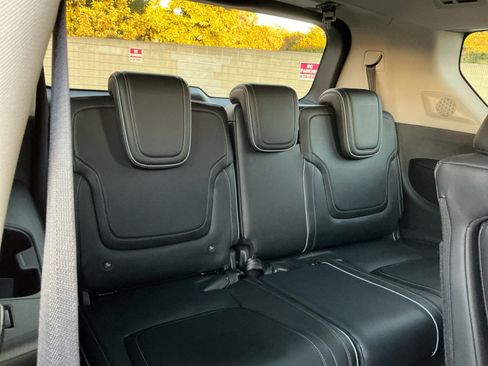 Used 2025 INFINITI QX80 Luxe w/ Cargo Package image 31