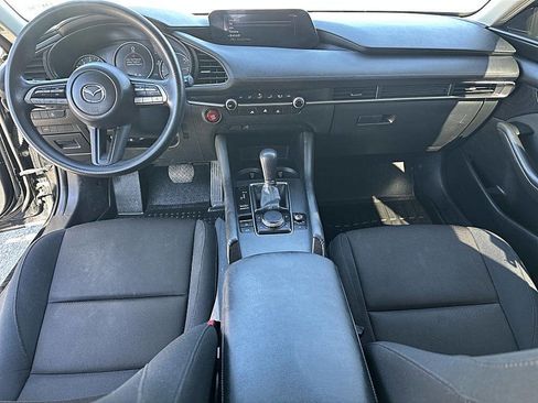 Used 2021 MAZDA MAZDA3 s image 10
