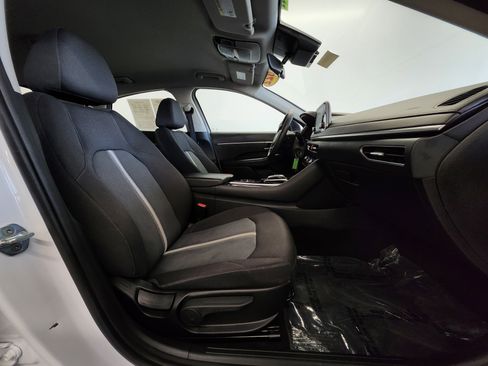 Used 2022 Hyundai Sonata SE image 23