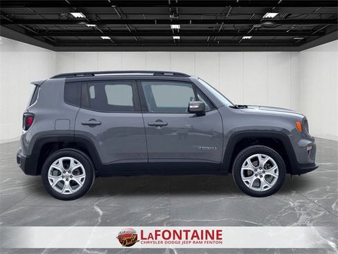 Used 2020 Jeep Renegade Limited w/ Trailer Tow Group image 6