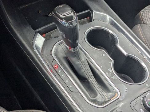 Used 2019 Chevrolet Traverse LT image 23