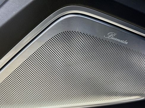 Used 2020 Porsche Cayenne Turbo S AWD/4WD image 23