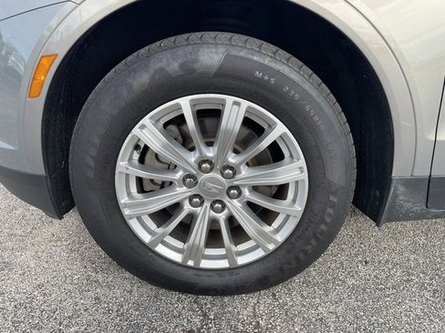 Used 2019 Cadillac XT5 Base image 33