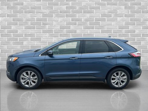 Used 2019 Ford Edge Titanium AWD/4WD image 2