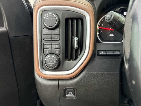 Used 2023 Chevrolet Silverado 2500 High Country w/ Z71 Off-Road Package image 18