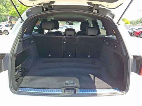 Used 2022 Mercedes-Benz GLC 300 4MATIC image 26