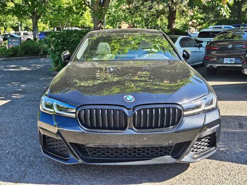 Used 2021 BMW 530i xDrive w/ M Sport Package AWD/4WD image 7