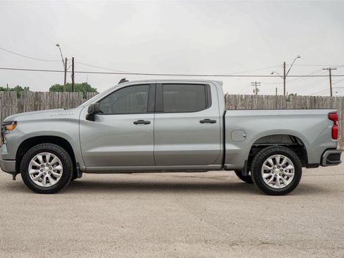 Used 2023 Chevrolet Silverado 1500 Custom RWD image 7