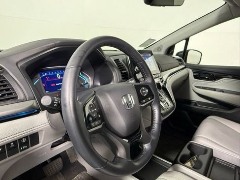 Used 2024 Honda Odyssey Touring image 15