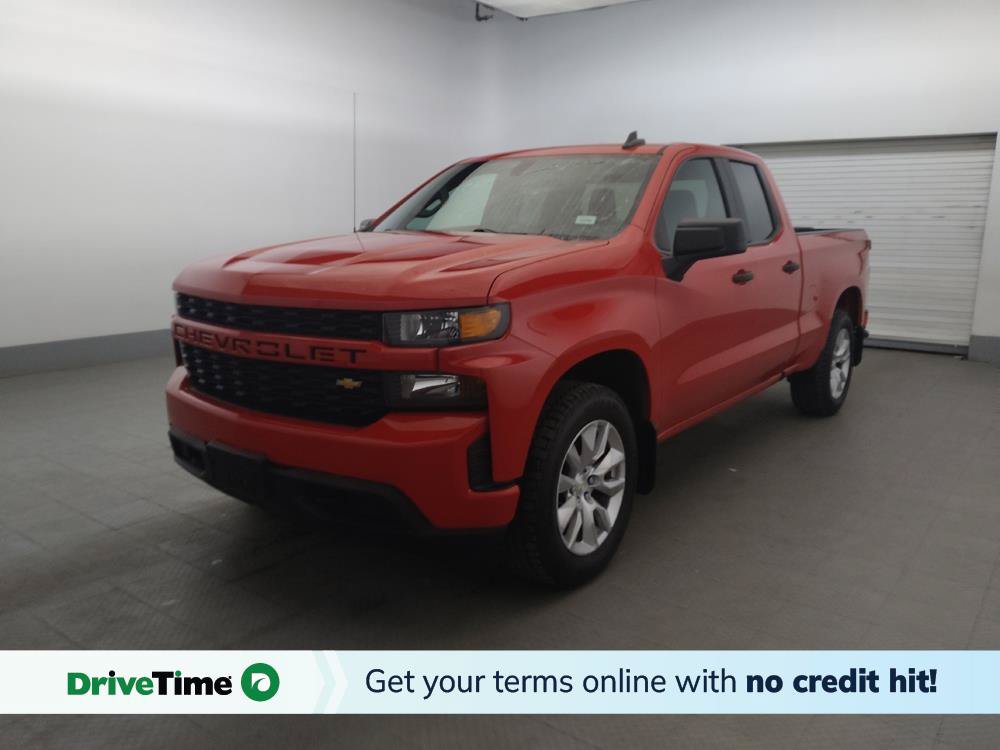 Used 2019 Chevrolet Silverado 1500 Custom w/ Custom Value Package AWD/4WD image 1
