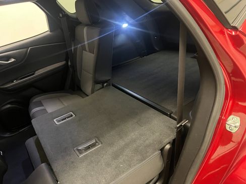 Used 2025 Chevrolet Blazer LT image 32