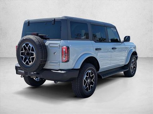 New 2026 Ford Bronco Outer Banks AWD/4WD image 8