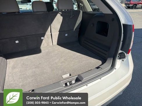 Used 2013 Ford Edge SEL FWD image 31