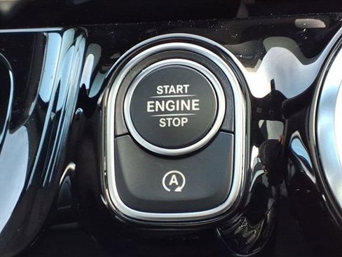 Certified 2022 Mercedes-Benz GLA 250 GLA 250 image 25