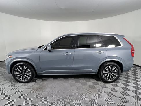 Used 2021 Volvo XC90 T6 Momentum w/ Protection Package Premier AWD/4WD image 9