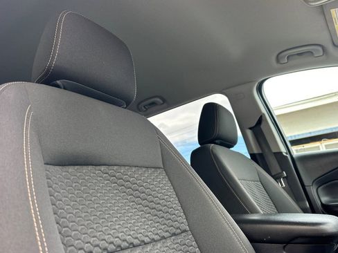 Certified 2021 GMC Terrain SLE image 21