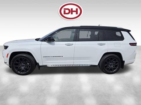 Used 2023 Jeep Grand Cherokee L Summit AWD/4WD image 6